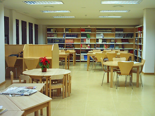 Biblioteca Municipal de Ardales, Av de Málaga, 29550 Ardales, Málaga, Spain