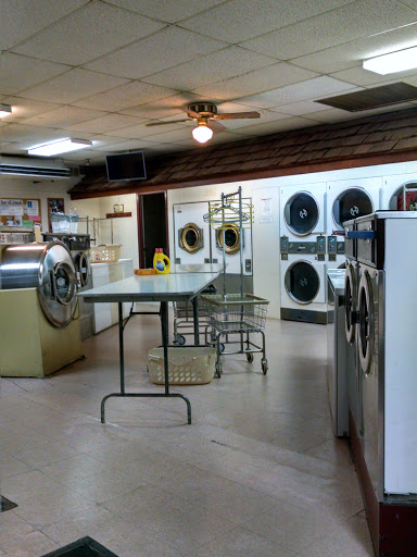 Laundromat «Rodney Lane Laundromat», reviews and photos, 58 Rodney Ln, Lititz, PA 17543, USA