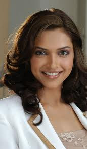 DEEPIKA PADUKONE DEEPIKA PADUKONE
