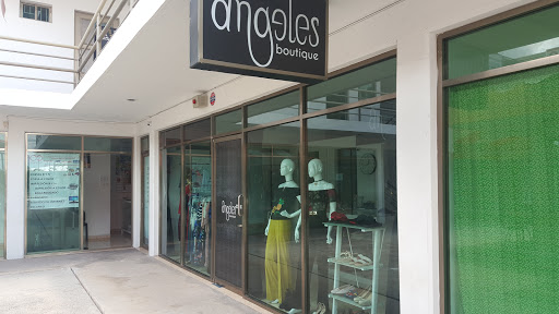 Angeles Boutique, Av. Lázaro Cárdenas 3, Lomas de las Flores II, Campeche, Camp., México, Tienda de ropa | CAMP