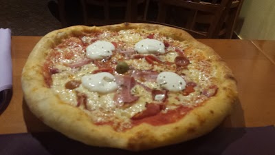 Photos of La Romantica