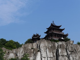 Huiyan Pavilion (回雁阁) on Huiyan Peak (回雁峰)