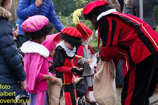 Intocht Sinterklaas overloon 16-11-2014 (13).jpg