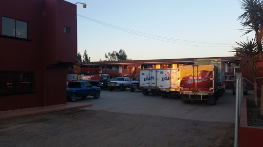 Motel Chavez, Ensenada - Lázaro Cárdenas 107, San Quintín, B.C., México, Alojamiento en interiores | BC