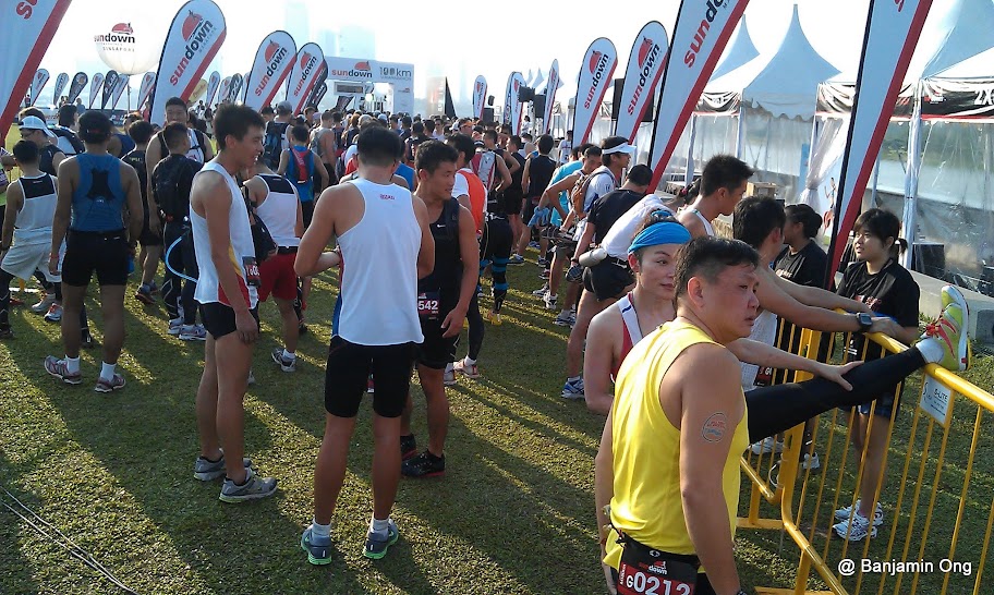 Sundown Ultramarathon, 100km/18h, Singapour: 14-15/9/2013 The%2520Aspiring%2520UltraMarathorners