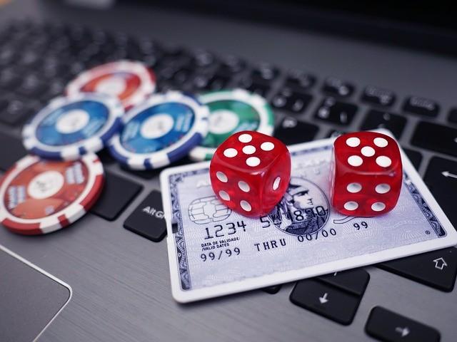 What Are the Benefits of Gambling Online? - Global Village Space