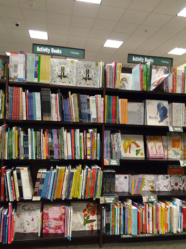 Book Store «Barnes & Noble», reviews and photos, 131 Colonie Center #355, Albany, NY 12205, USA