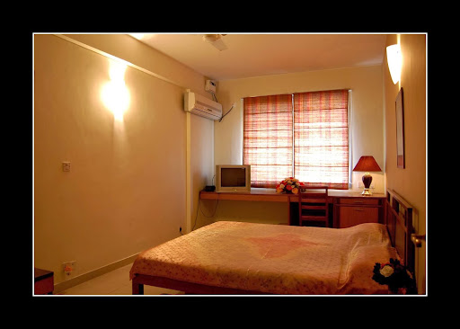 Roxel Inn, Diamond District, H A L Old Airport Rd, ISRO Colony, Domlur, Bengaluru, Karnataka 560025, India, Inn, state KA