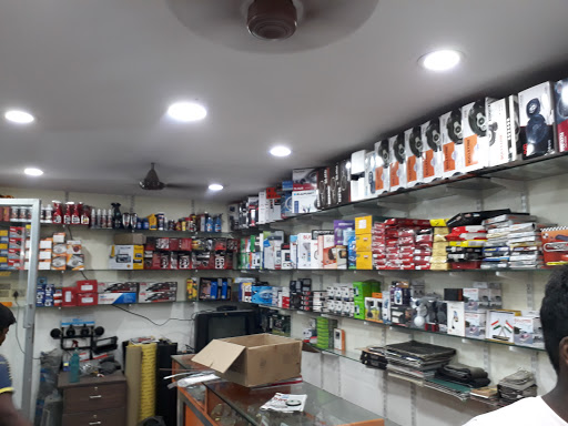 Dazz D Car Accessories, #123,Shop no B&C,Sivaraman Complex, 200 Feet Road, Periya Kovilambakkam, Kovilambakkam, Chennai, Tamil Nadu 600129, India, Auto_Parts_Store, state TN