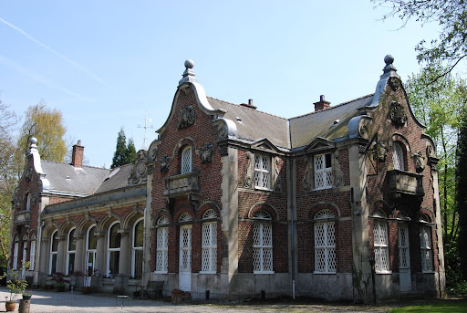 photo of Le Château Des Ormes