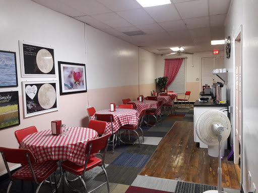 Restaurant «Healthy Food Cafe», reviews and photos, 33 E Broad St, Newnan, GA 30263, USA