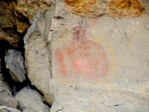 Large, high pictograph