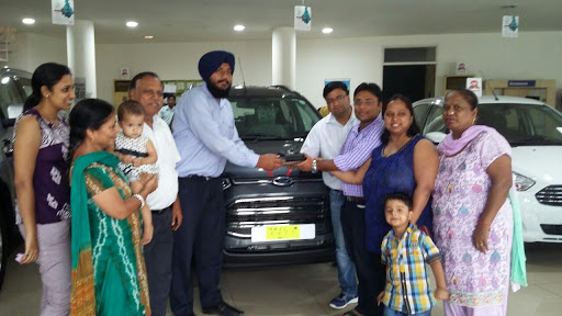 Bhagat Ford, The Mall, Fateh Colony, Fountain Chowk, Patiala, Punjab 147001, India, Used_Truck_Dealer, state PB