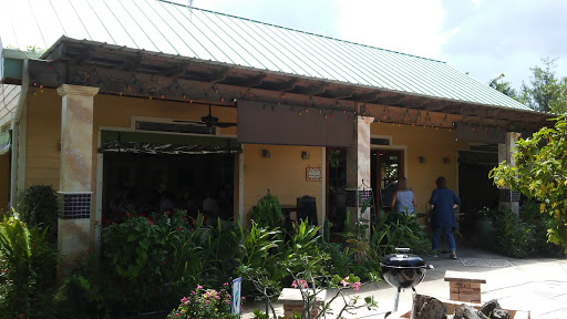 Restaurant «Garden Café», reviews and photos, 420 N Ridgewood Dr, Sebring, FL 33870, USA