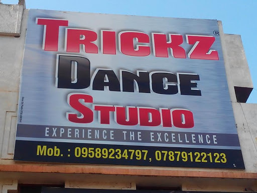 Trickz Dance Studio, 84/85 Golcha Plaza commercial Complex Nehru Nagar (east), ITES Worldwide Solutions Rd, Nehru Nagar, Bhilai, Chhattisgarh 490020, India, Dance_Company, state CT