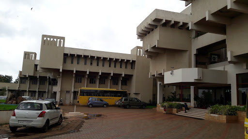 SDM College of Dental Sciences & Hospital, Dharwad, Hubli - Dharwad Highway, Sattur, Hubali-Dharwad, Karnataka 580009, India, Dental_College, state KA