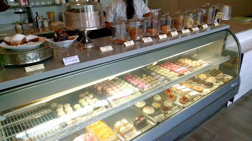 Bakery «Oui Desserts», reviews and photos, 3411 Kirby Dr, Houston, TX 77098, USA