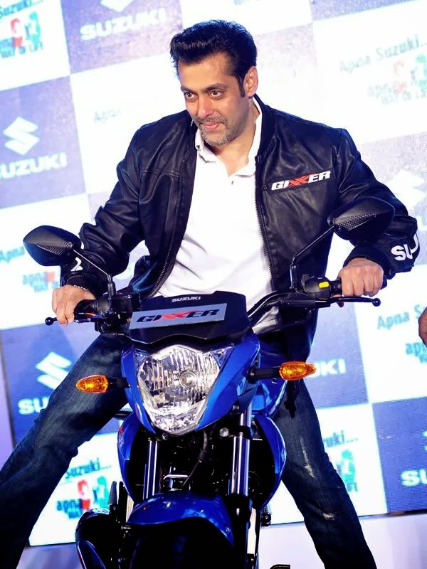 Dashing actor Salman Khan at the launch of Suzuki's Gixxer and Let's motorcycles, held in Mumbai, on January 27, 2014.  
