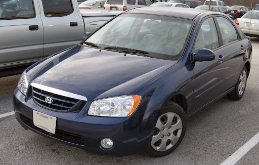 2003 kia spectra review