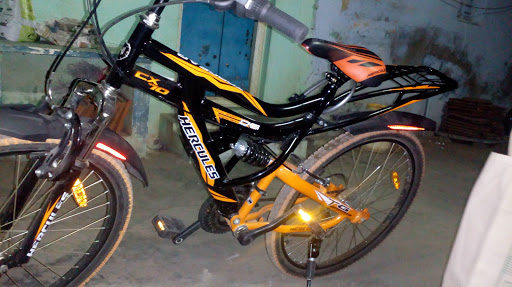Hercules Cycles, Fairlands Main Rd, First Agraharam, Salem, Tamil Nadu 636001, India, Bicycle_Shop, state TN