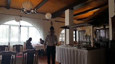 Photos of Kemence Cs&aacute;rda &eacute;s Panzi&oacute;