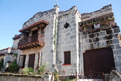 Photos of La Campana