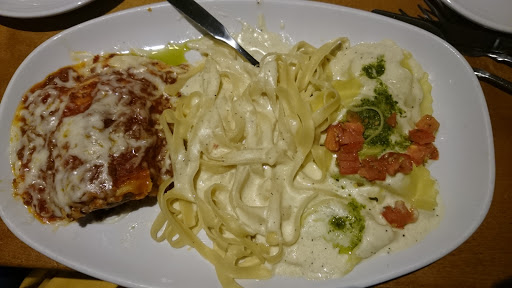Italian Restaurant «Olive Garden», reviews and photos, 1350 Great Mall Dr, Milpitas, CA 95035, USA