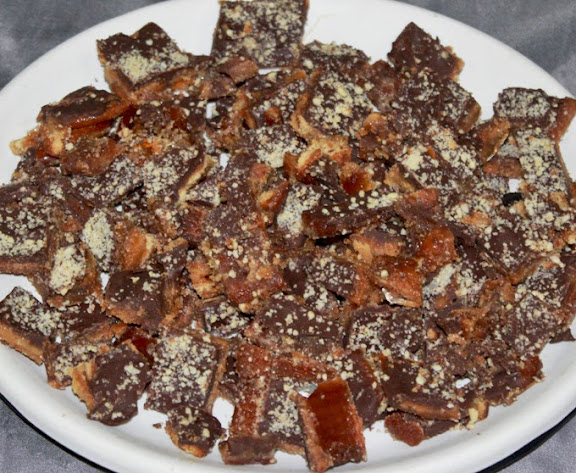 Chocolate Toffee Brittle Recipe step by step from scratch | Nutty Dark Chocolate Caramel Candy | Written by Kavitha Ramaswamy of www.Foodomania.com