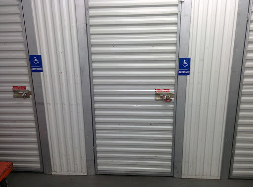 Self-Storage Facility «CubeSmart Self Storage», reviews and photos, 552 Grand Ave, Ridgefield, NJ 07657, USA