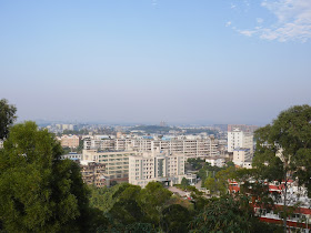 view of apartment buildings