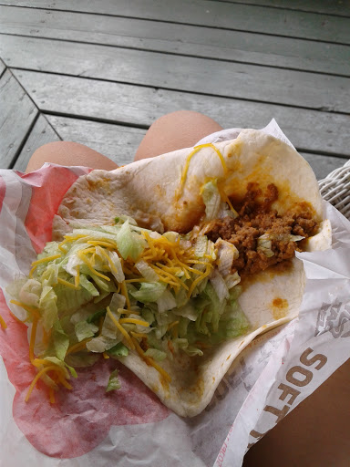 Mexican Restaurant «Taco Bell», reviews and photos, 3015 Cranberry Hwy, East Wareham, MA 02538, USA