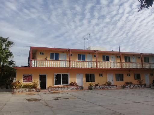 Hotel San Ignacio, 23940, Emiliano Zapata, Marcelo Rubio Ruiz, Guerrero Negro, B.C.S., México, Alojamiento en interiores | BCS