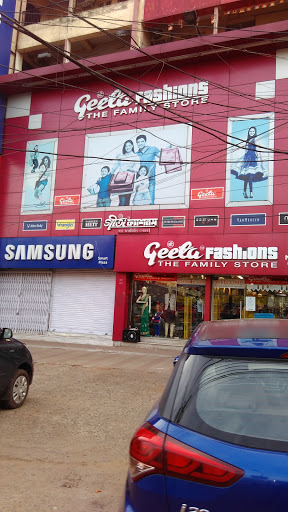 Insat King (Samsung Plaza), 18, Beside Bazar Kolkatta, G.T. Road, Pathak Bari, Asansol, West Bengal 713301, India, Electronics_Retail_and_Repair_Shop, state WB