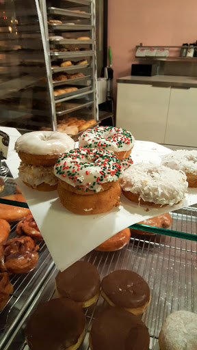 Donut Shop «Coco Donuts», reviews and photos, 709 SW 17th Ave, Portland, OR 97205, USA