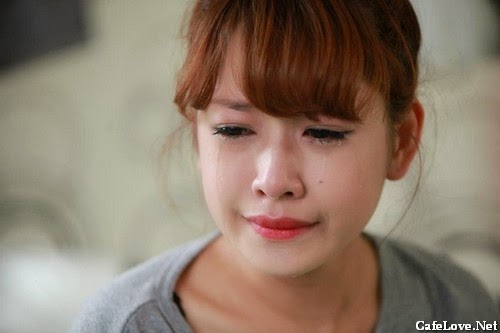 Hình ảnh các cô gái rơi lệ, khóc vì tình yêu Ảnh cô gái xinh đẹp khóc