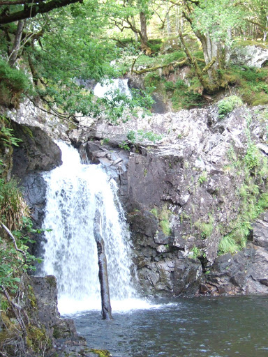 Eas Chia-aig Waterfall