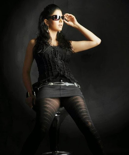 Daisy Bopanna Photos