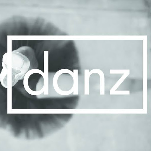 DANZ Etc logo