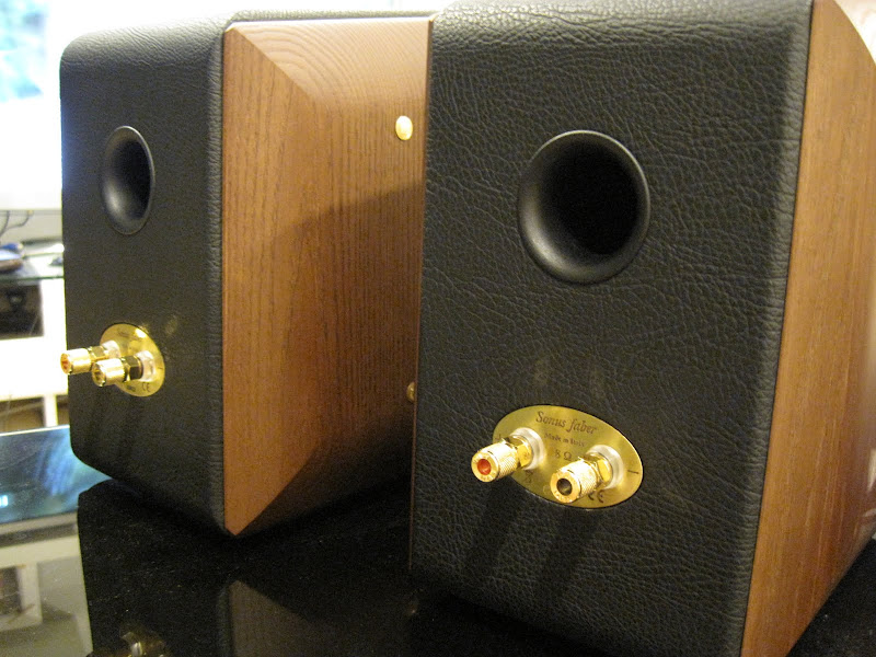 Sonus Faber Toy Monitor Wood loudspeakers (Used) Sold IMG_9554