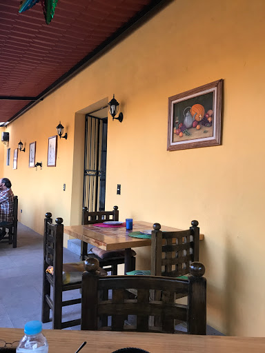 Restaurante Bar Los Naranjos, José Lugo Guerrero # 5, La Campana, 42400 Huichapan, Hgo., México, Restaurante | HGO