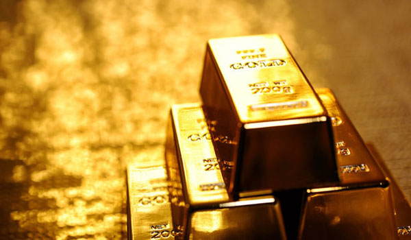 Gold Demand Reaches 10-Year Low, Prices May Fall