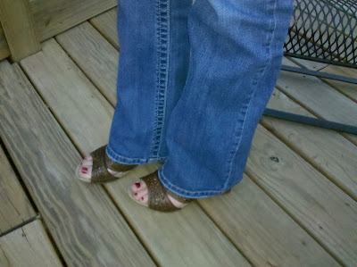 Kim wearing Earthies sandals