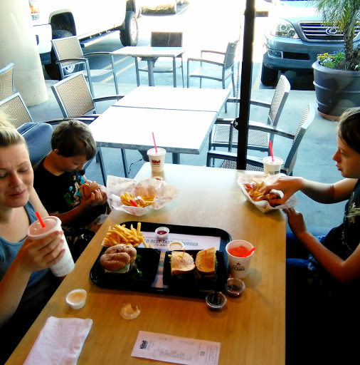 Hamburger Restaurant «The Habit Burger Grill», reviews and photos, 4060 Douglas Blvd, Granite Bay, CA 95746, USA