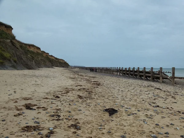 Beach to Happisburgh