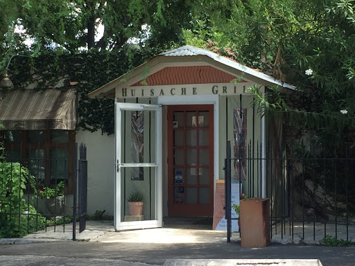 Huisache Grill