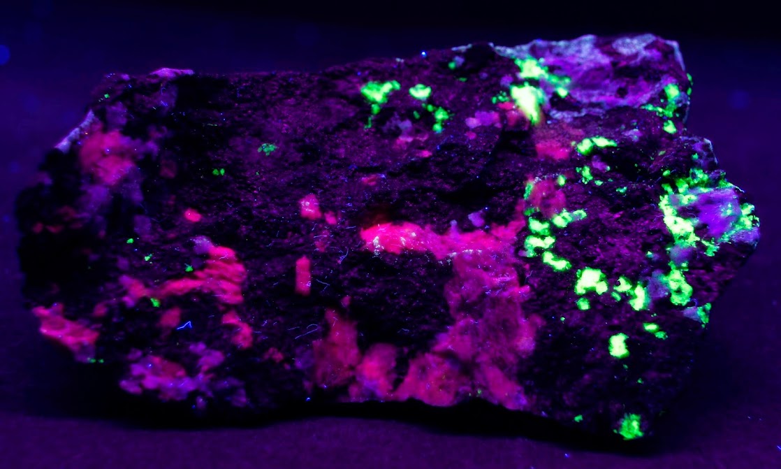 Colección de Minerales Fluorescentes _DSC4387