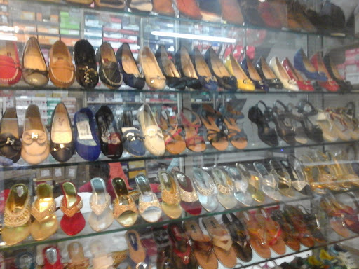 Shoe Palace, 93, INA Market,, Sri Aurobindo Marg, New Delhi, Delhi 110003, India, Shoe_Shop, state DL