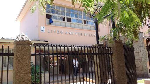 Colegio Andrés Bello, Soto Aguilar 1241, San Miguel, Región Metropolitana, Chile, Establecimiento | Región Metropolitana de Santiago