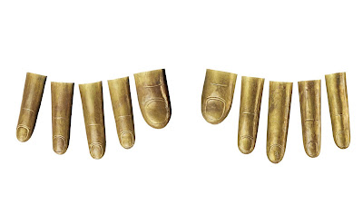 Finger covers Gold Carter 256ll These golden covers, or stalls, were found on the fingers and toes of Tutankhamun's mummy, and they served a function similar to that of the amulets that protected other parts of the king's body from various magical dangers. The precious material of which they were made also identified the king with the god, whose flesh was thought to be of gold. -Zahi Hawass