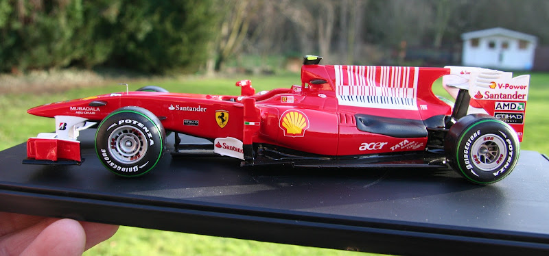 Ferrari F10 - Revell 1/24 2011-12-30%2520122
